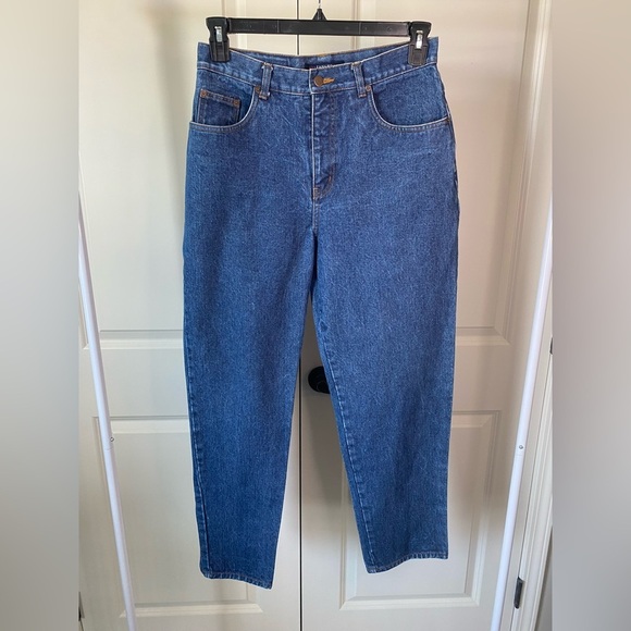 bill blass Denim - Bill Blass Easy Fit mom style vintage jeans 100% cotton